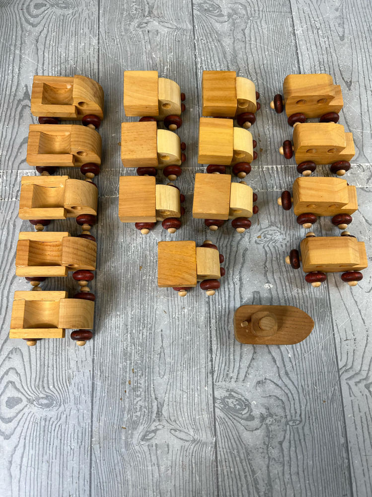 Vintage Montgomery Schoolhouse, Inc Wooden Toy Cars & Trucks Boat Vermont