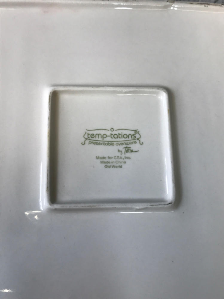 Temp-Tations Old World Cranberry 5 piece Square Baking Dishes w 3 Metal Stands