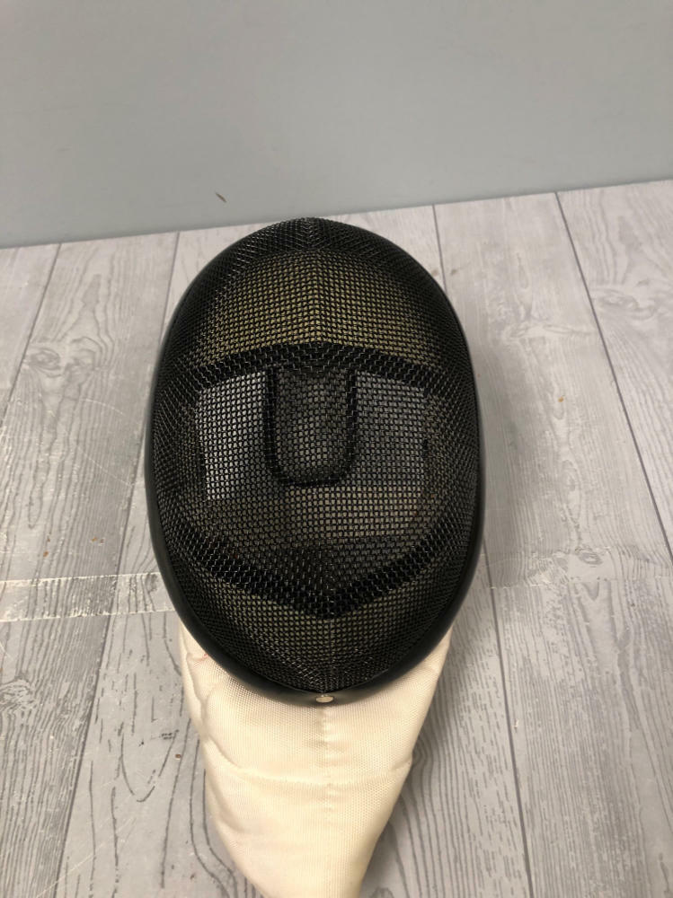 Absolute Fencing Gear Inc. Bag with 1 Sword, Top, and Size Medium Helmet