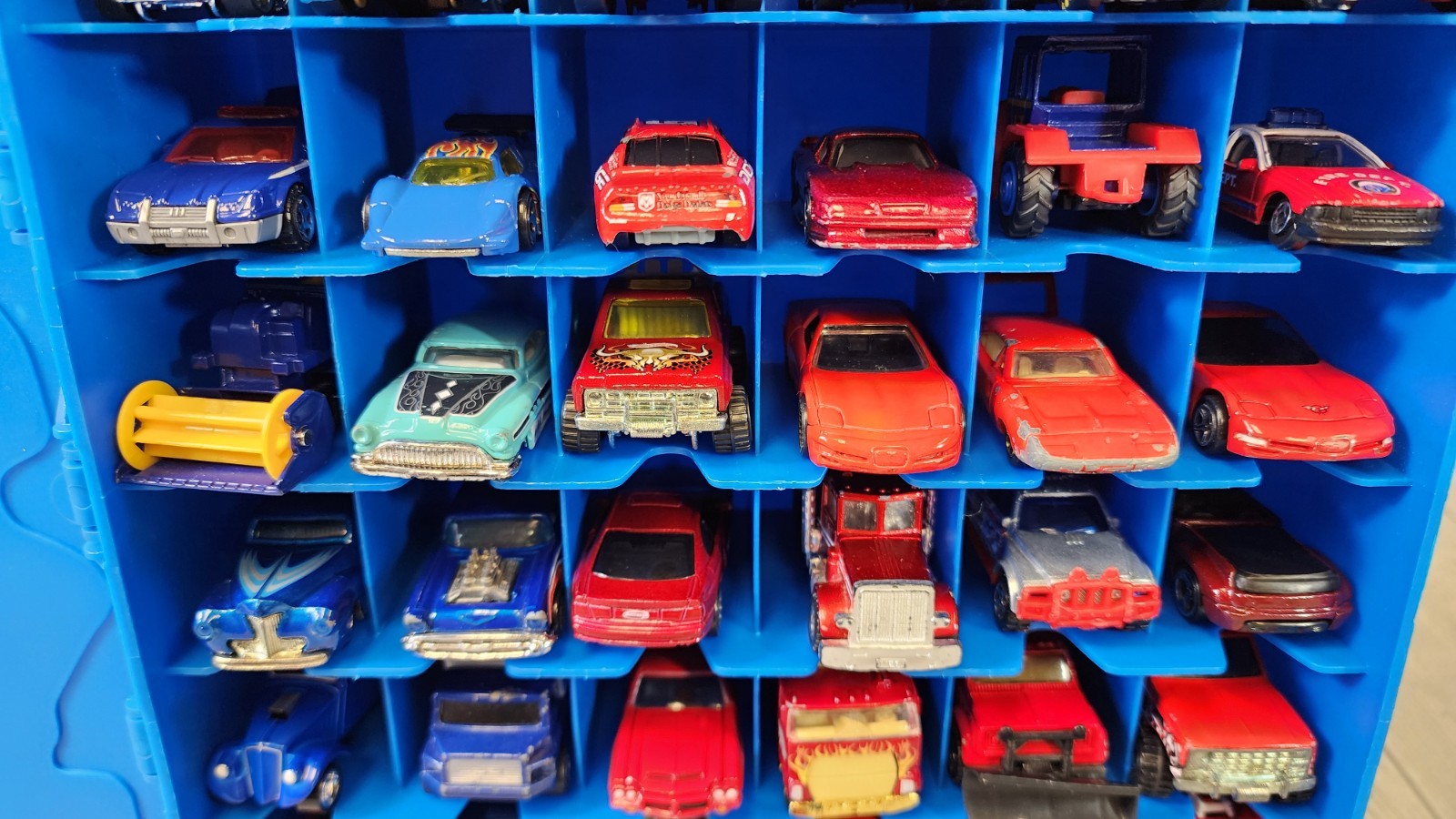 Mattel Hot Wheels Blue 48 Car Carrying Case Filled with 49 Cars! 2000s (Box 3)