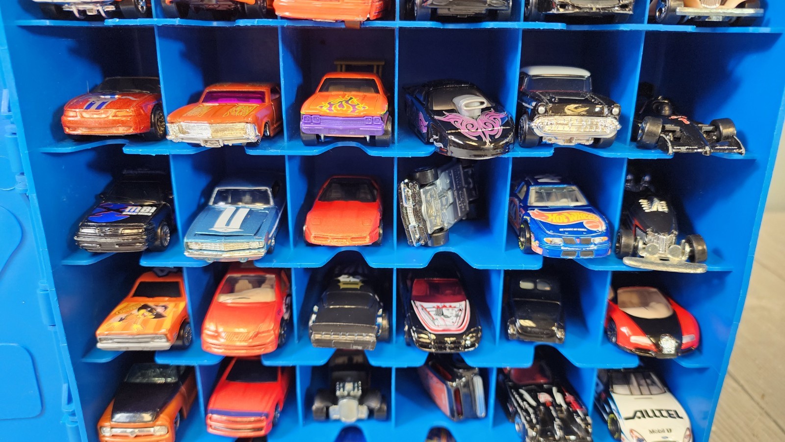 Mattel Hot Wheels Blue 48 Car Carrying Case  Filled with 48 Cars! 2000s (Box 1)