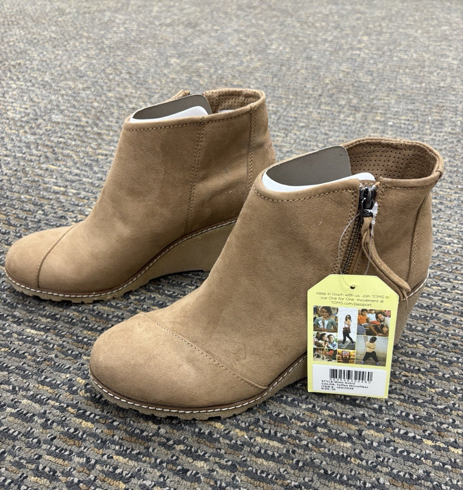 TOMS Women's Goldie Wedge Ankle Booties in Tan Suede Size 10 US