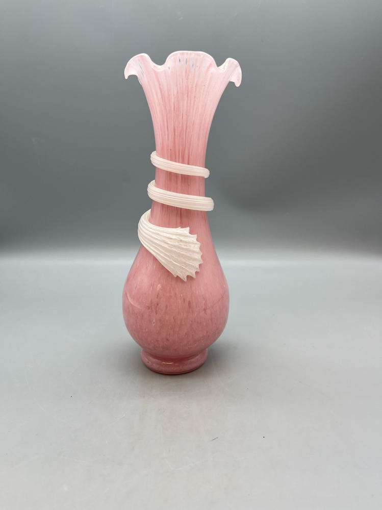 Vtg. Pink Handcrafted Murano Glass Vase Applied White Spiral Twist Shell Detail
