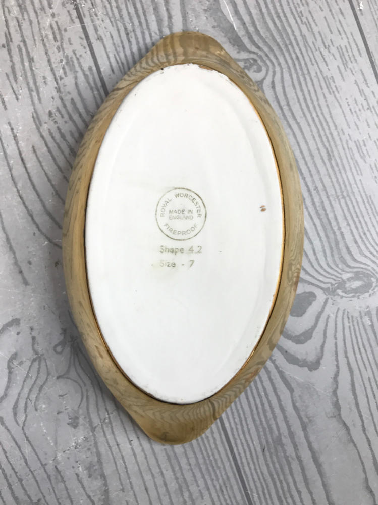 Royal Worcester England Gold Painted Ceramic Gold Condiment Dish - Size 7