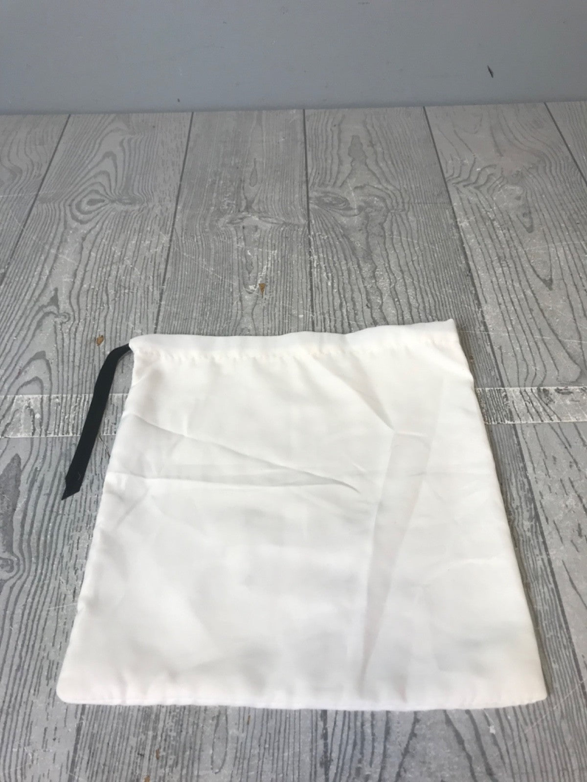 Gucci Dust Bag Ivory Satin Drawstring Storage Travel Dust Bag - 10" x 9.5"