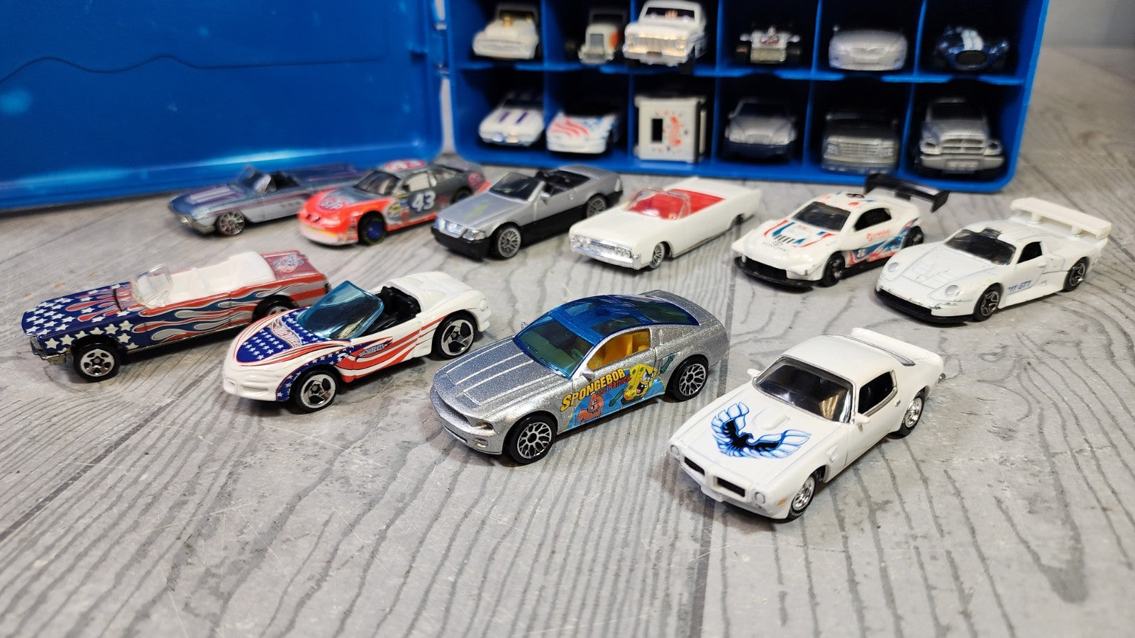 Mattel Hot Wheels Blue 48 Car Carrying Case Filled with 58 Cars! 2000s (Box 2)