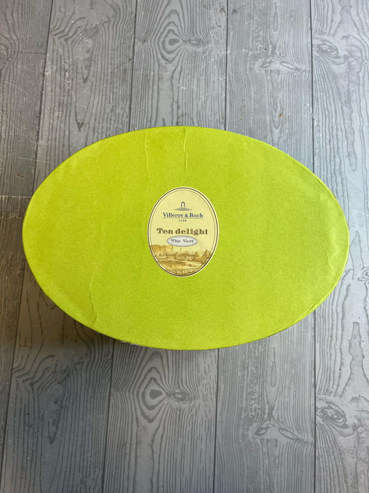 Villeroy & Boch Tea Delight Lime Green with Brass Branch Handle in Original Box