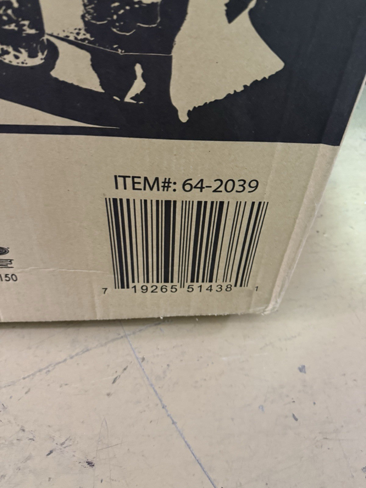 Fat Cat GLD Folding Texas Hold’Em Poker Table in Open Box