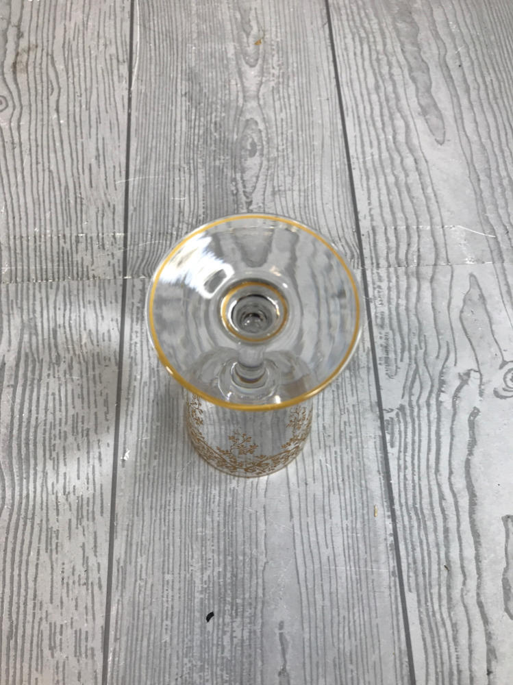 Set of 6 Elegant Gold Floral Wine Glasses - Rope and Vines Designs - Kitchen