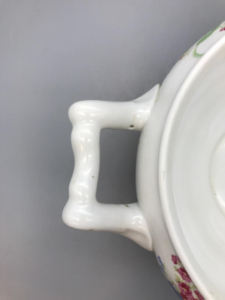 Favolina Poland Soup Tureen with Ladle - White w/ Floral Designs and Gold Trim