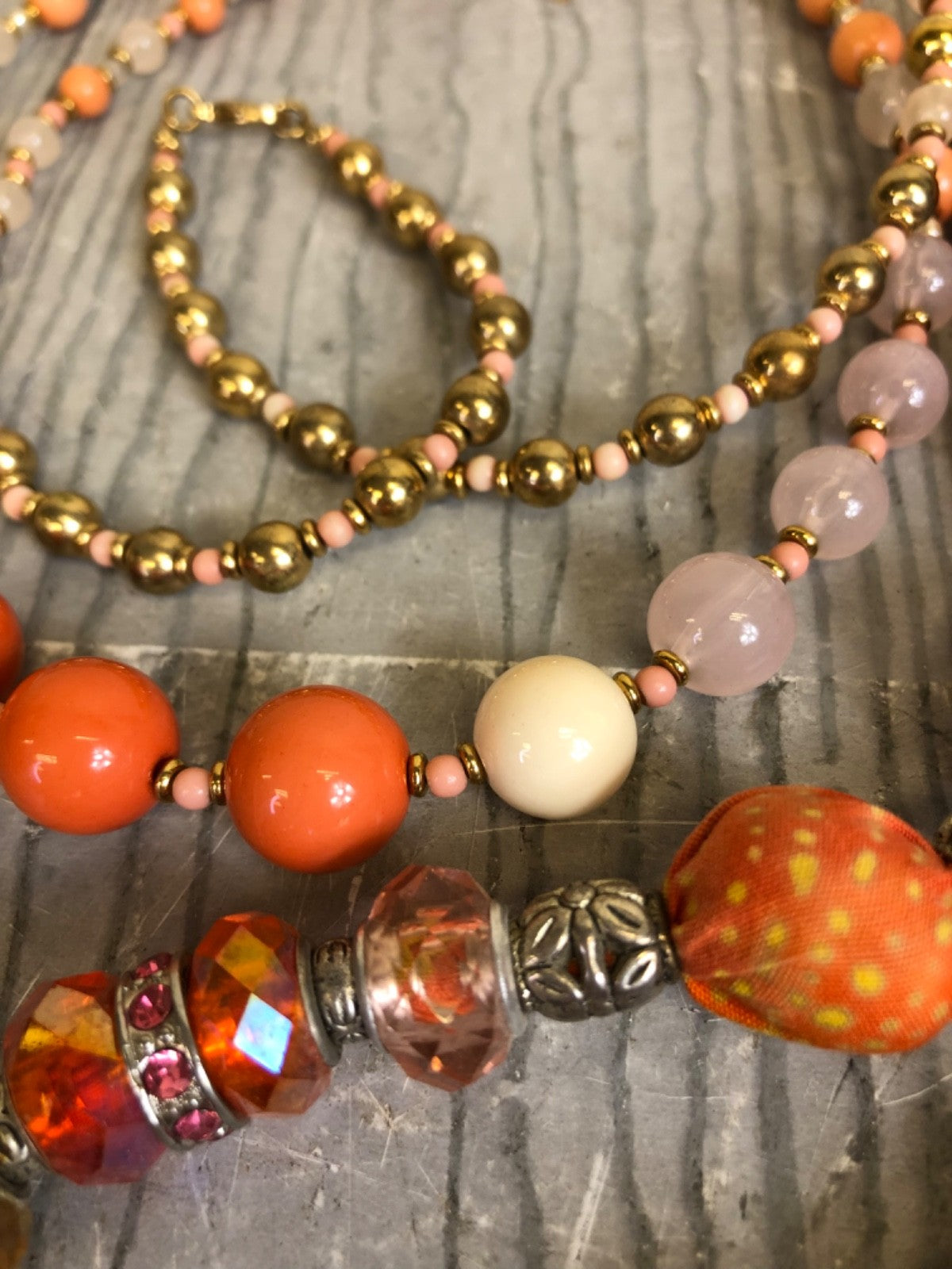 1.8 Pounds of Necklaces Assorted Lot- Beaded Costume Jewelry- Fashion / Crafting