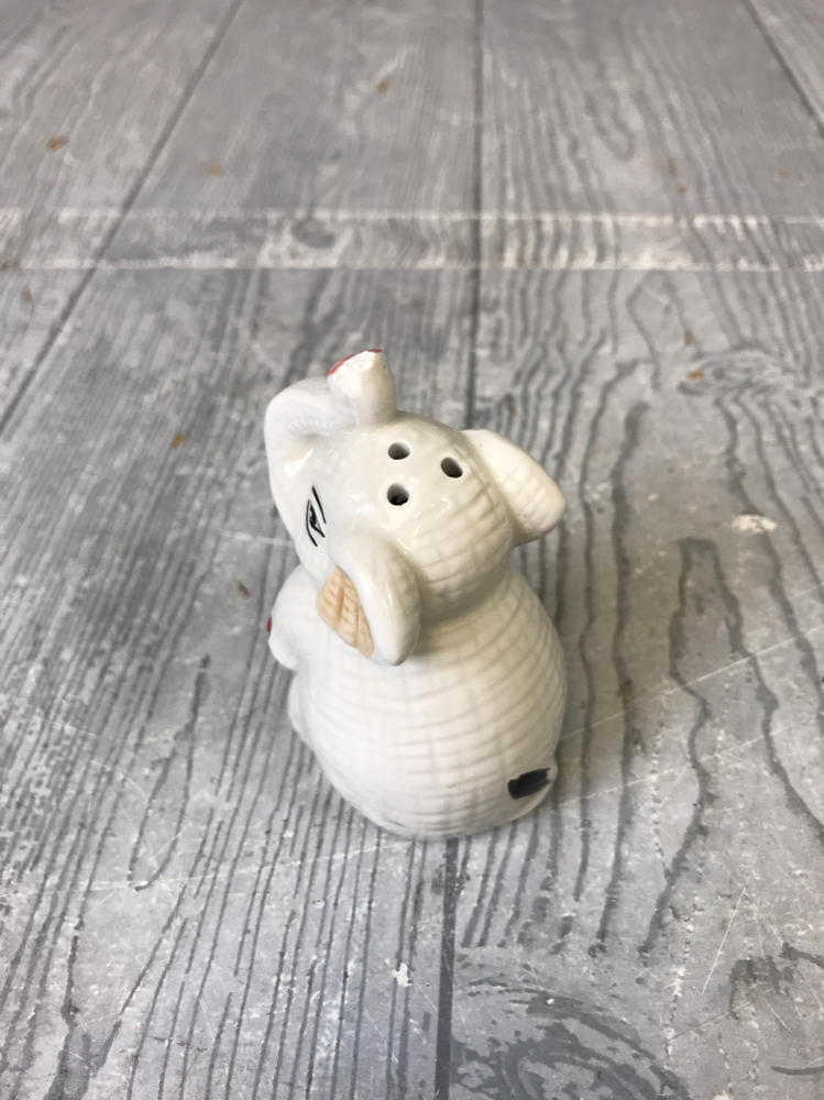 Elephant Ceramic Salt and Pepper Shakers Upside Down on Head White w/ Pink