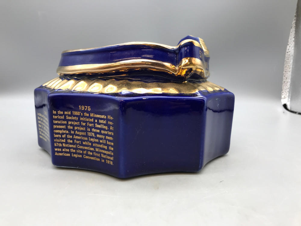 1975 Seagram's Benchmark American Legion Minneapolis Convention Bottle Display