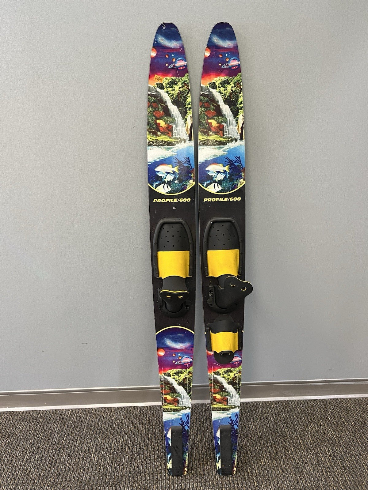 Vintage Nash Brand Profile/600 67" X 7” Water Skis USED