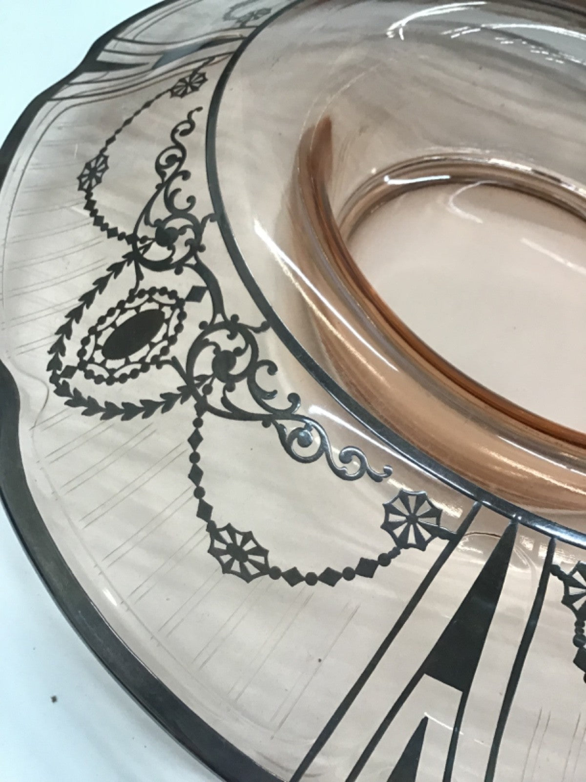 Vintage Pink Depression glass Etched Floral Pattern Bowl