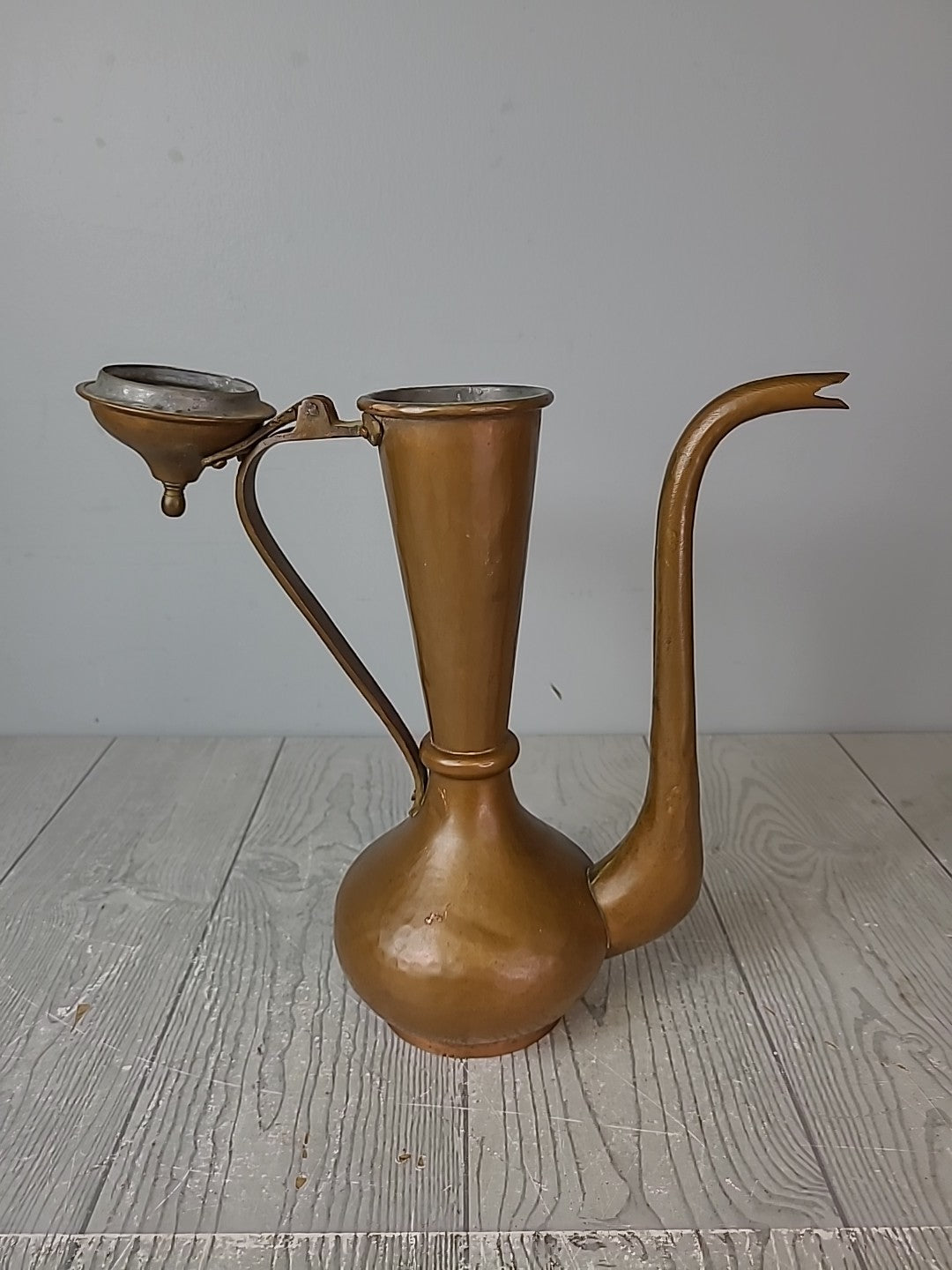 Antique VTG 12.5” Hammered Copper and Brass Tea Pot Turkish Pitcher Coffee Decor