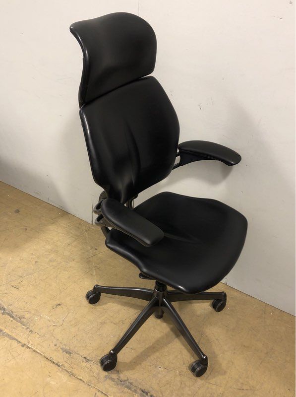 Leather Humanscale Freedom Task Chair with Headrest - Black Leather