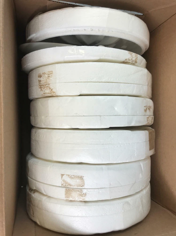frank sinatra collectible plates (NEEDS MORE PHOTOS)