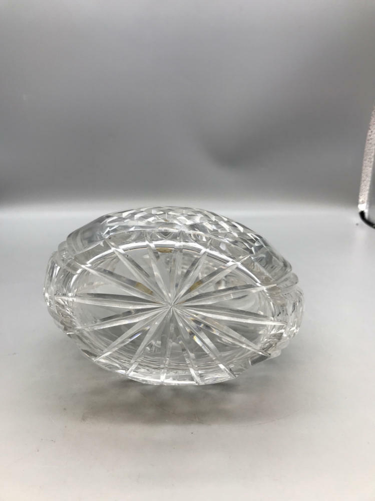 Glass  Decanter (partial inputs) - Very Good - Very Good