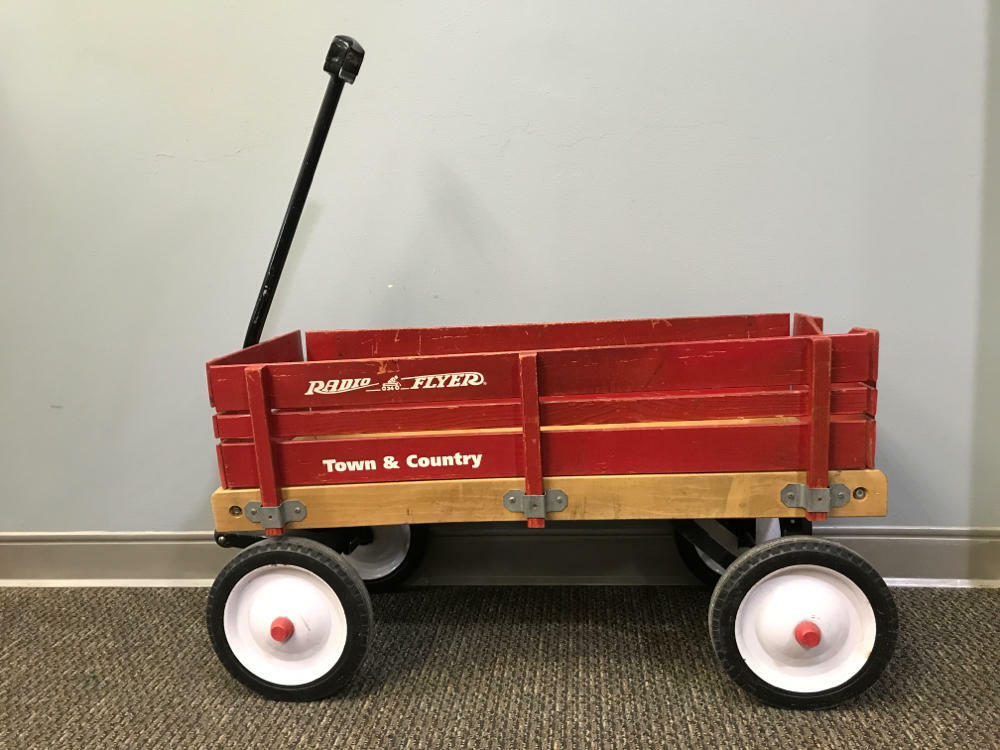 RADIO FLYER Town and Country Wagon ~Wood~ Kids Ride-on Toy With Removable sides
