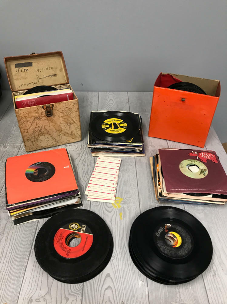 assorted mix of 45s