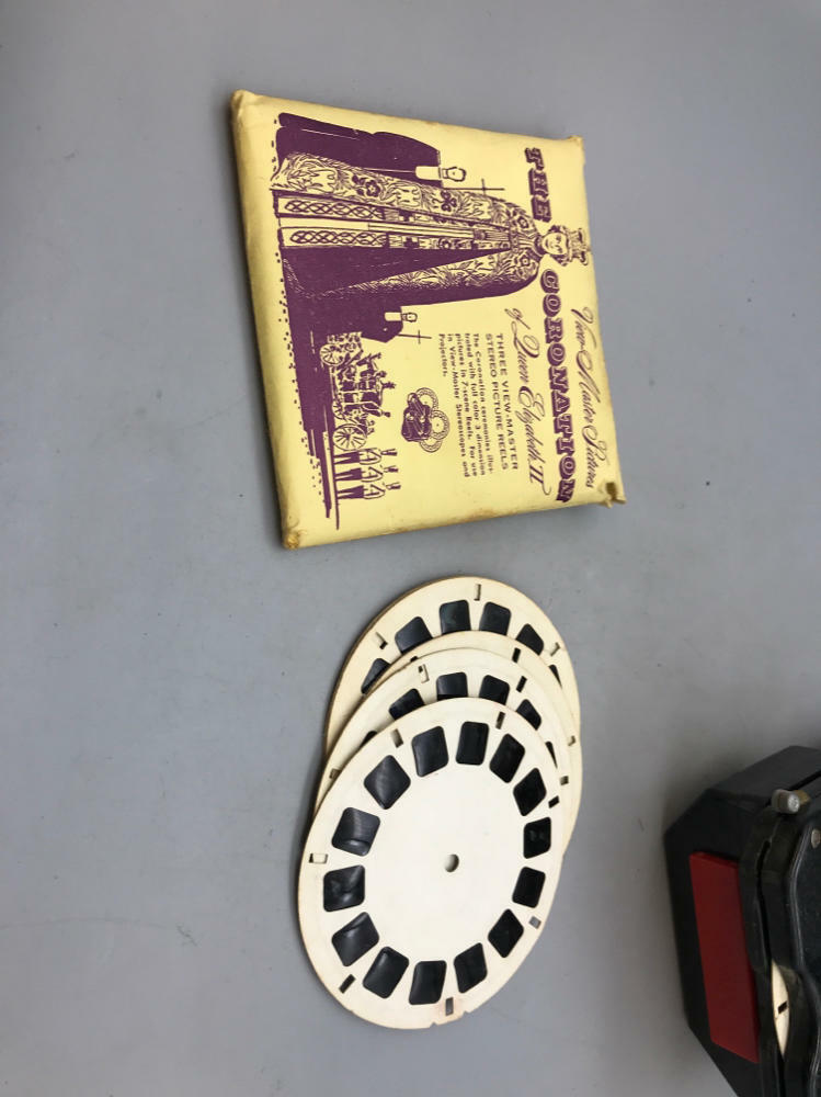 vintage view master with slides