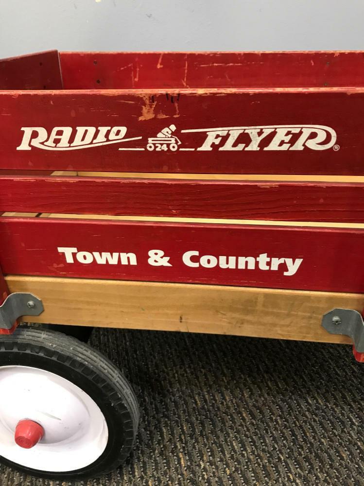 RADIO FLYER Town and Country Wagon ~Wood~ Kids Ride-on Toy With Removable sides