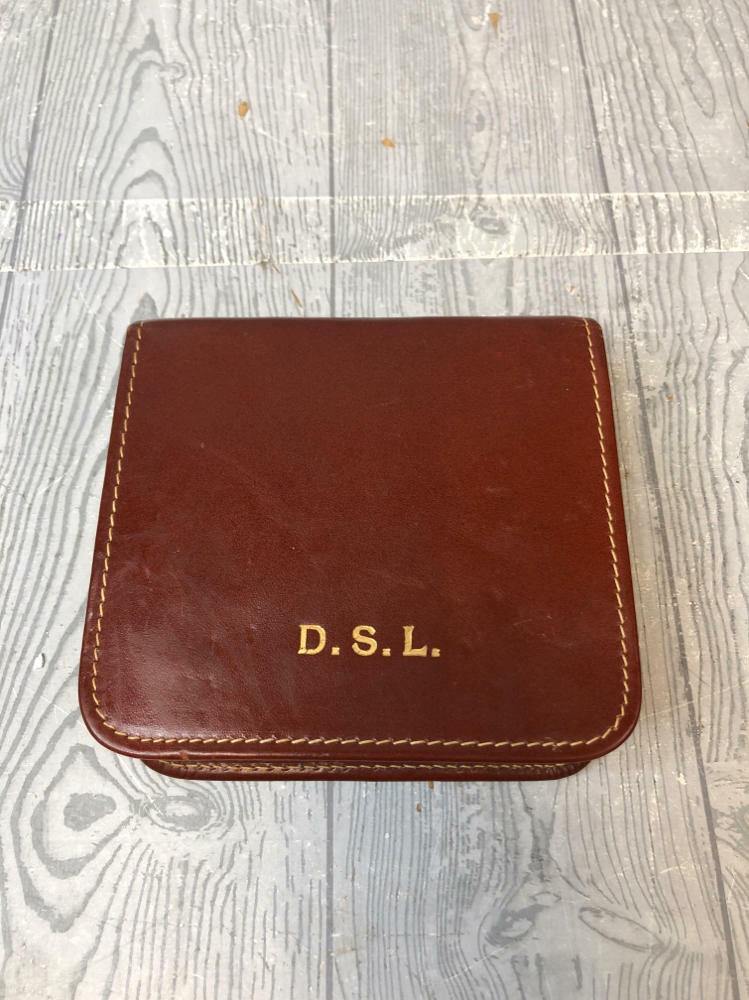 vintage men's grooming kit (partial inputs) - Good