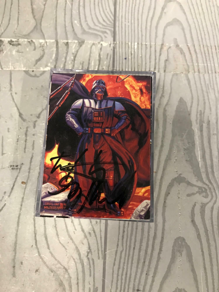 signed star wars trading cards in case - Very Good - Very Good