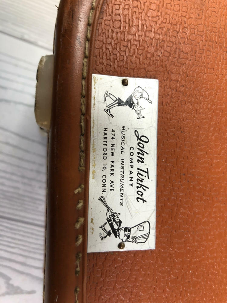 Leblanc Normandy Clarinet Made in France with Travel Carrying Case - 5 Pieces - Good