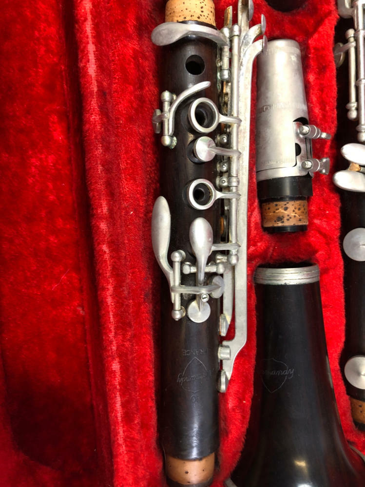 Leblanc Normandy Clarinet Made in France with Travel Carrying Case - 5 Pieces - Good