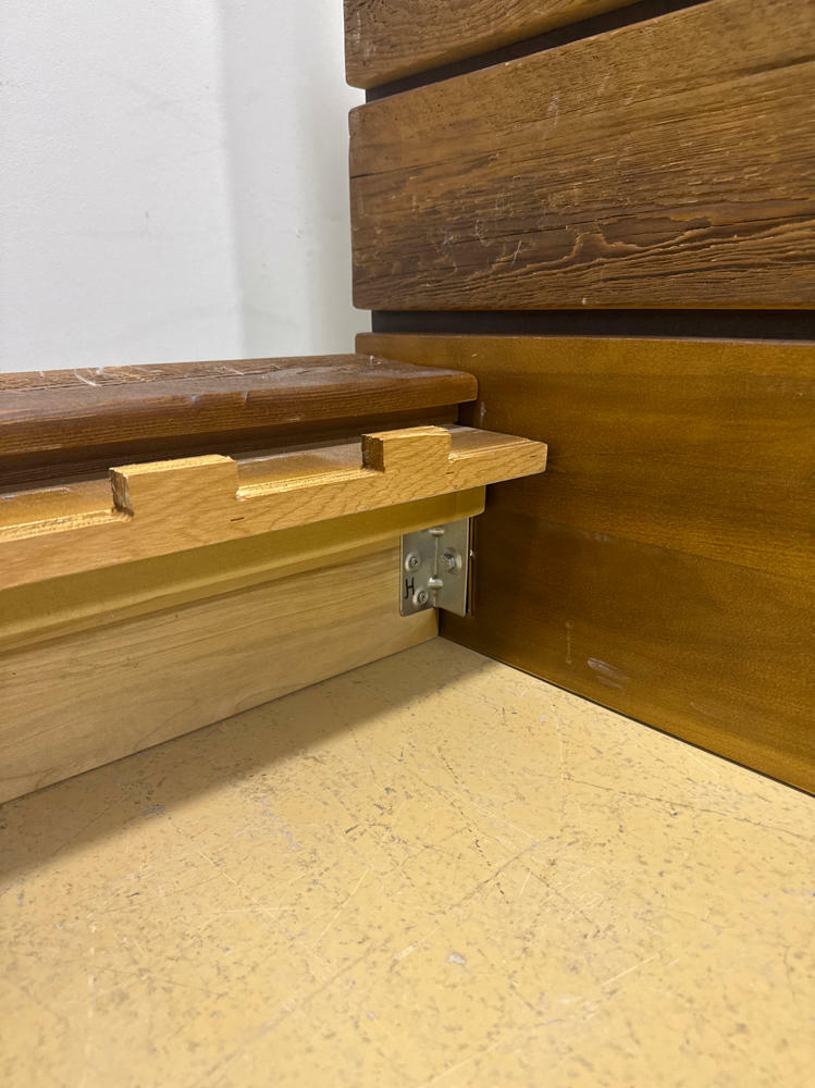 Grant Reclaimed Wood Queen Platform Bed Frame - Queen Size Bedframe - Dark Wood - Good