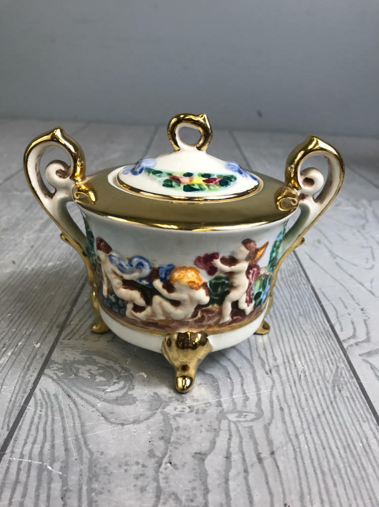 GV R. Capodimonte Coffee Set, Hand Painted Espresso Coffee Set - Gold Plated - Very Good