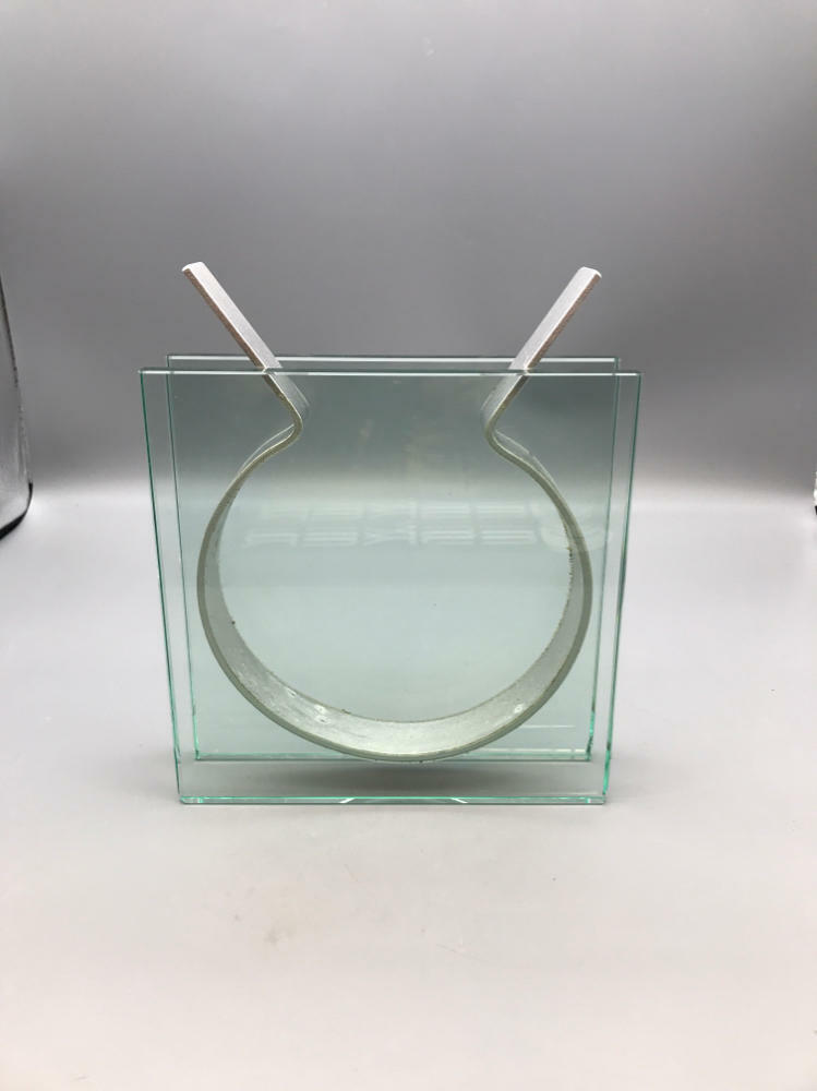 Vintage MOMA 1996 Postmodern Artist Peter Hewitt Ribbon Vase 8” tall - Good