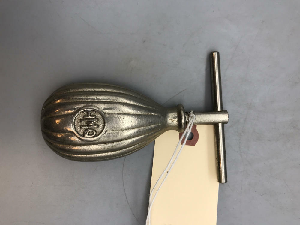 Vintage HMQ Nut Cracker Retro 1940s Farmhouse Henry Quackenbush - Silver - Very Good