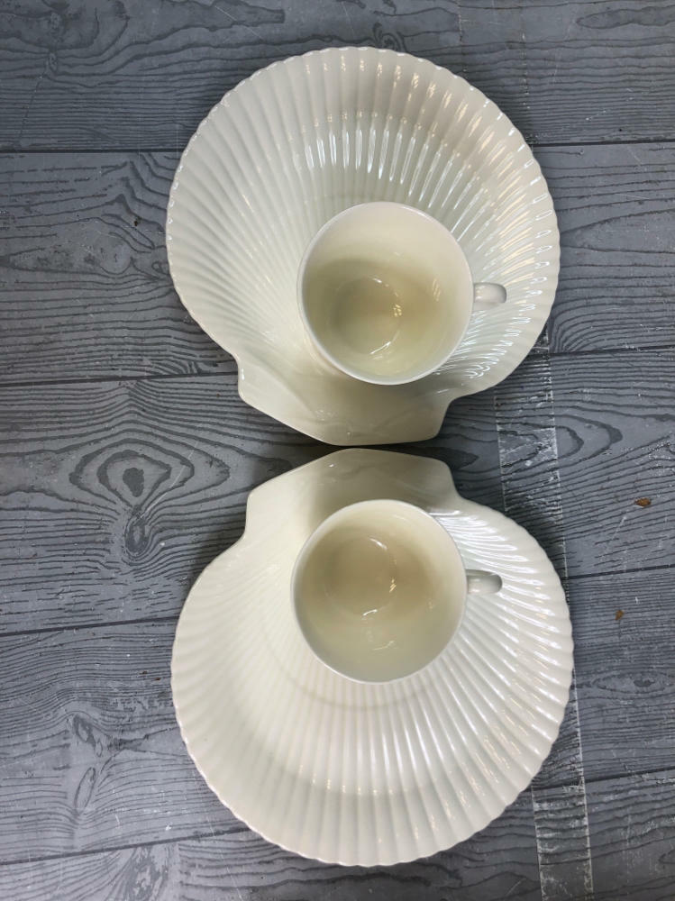 4 Piece Vintage Wedgwood Edme Shell Shaped Tea Cup & Saucer
