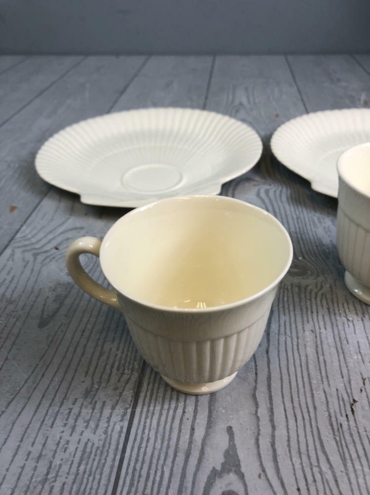 4 Piece Vintage Wedgwood Edme Shell Shaped Tea Cup & Saucer