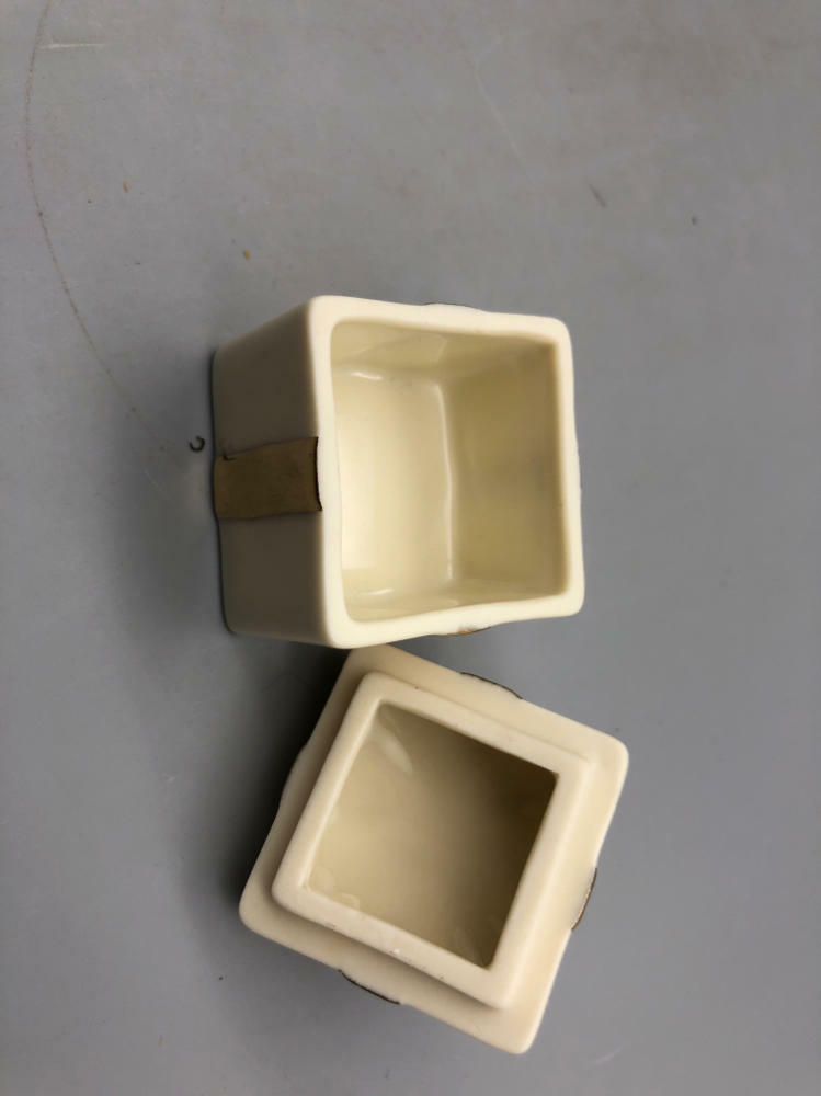 Lenox Lot - 2 Bud Vases & Lidded Trinket Present Box - Good