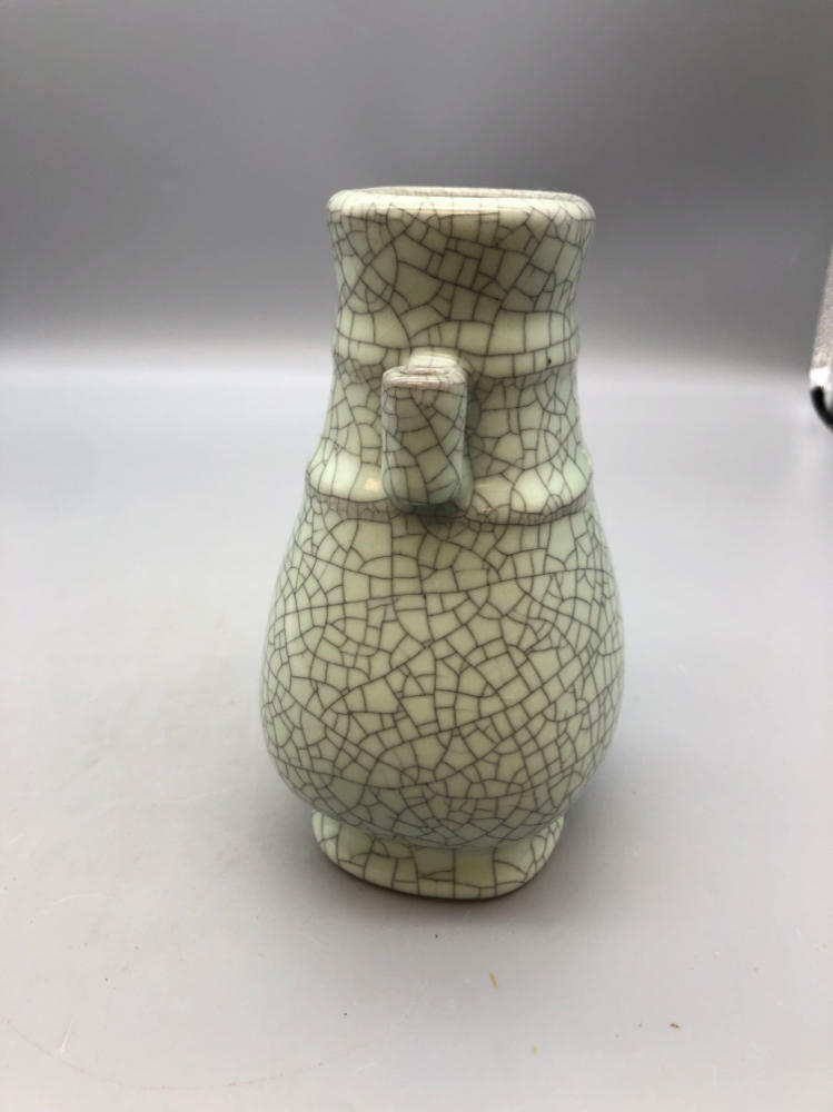Chinese Song Dynasty Guan Kiln Glazed Porcelain Double Ear Bottle - Good