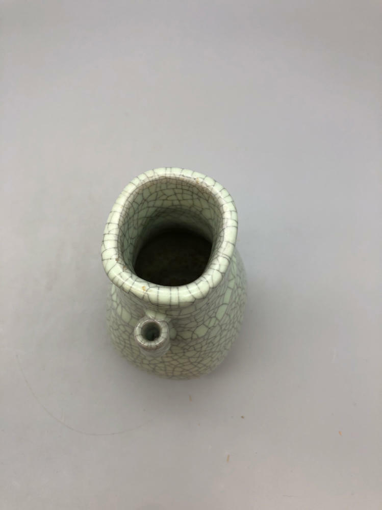 Chinese Song Dynasty Guan Kiln Glazed Porcelain Double Ear Bottle - Good