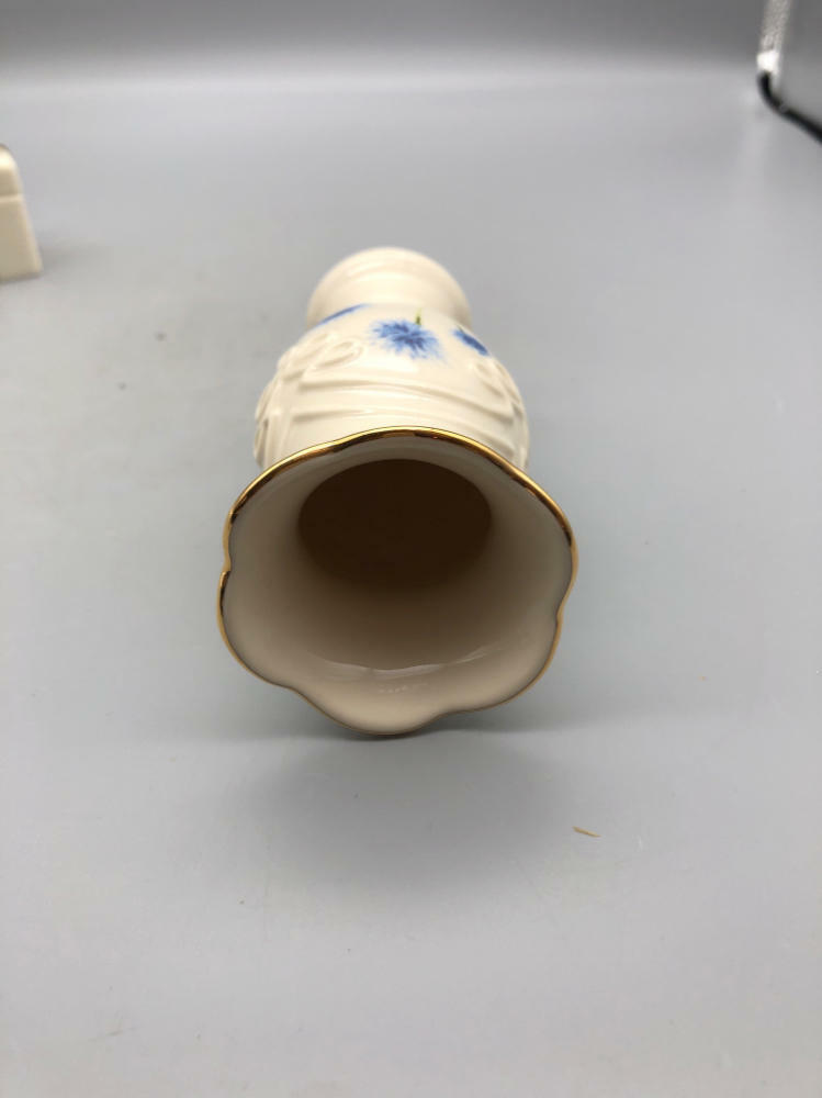 Lenox Lot - 2 Bud Vases & Lidded Trinket Present Box - Good