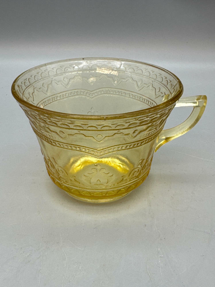 3 Piece Lot of Vintage Yellow Depression Glass Thumbprint Divided Dish & 2 Cups
