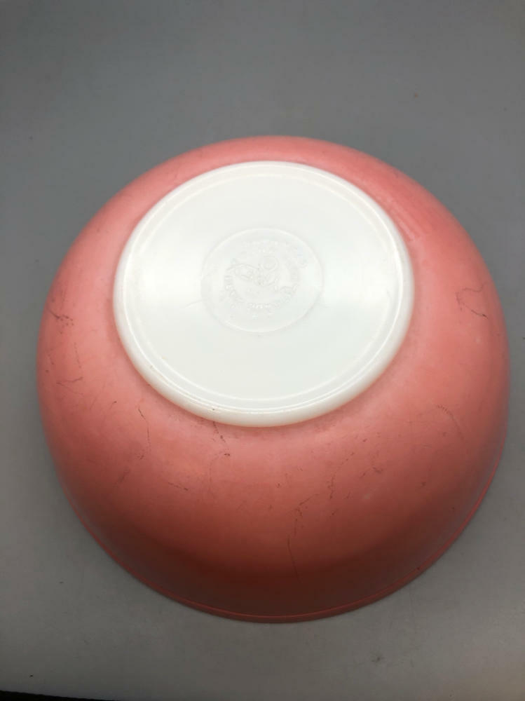 HARD TO FIND!!! Vintage Pink Pyrex Mixing Nesting Bowl