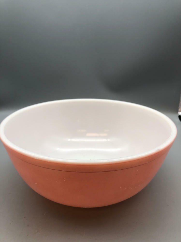 HARD TO FIND!!! Vintage Pink Pyrex Mixing Nesting Bowl