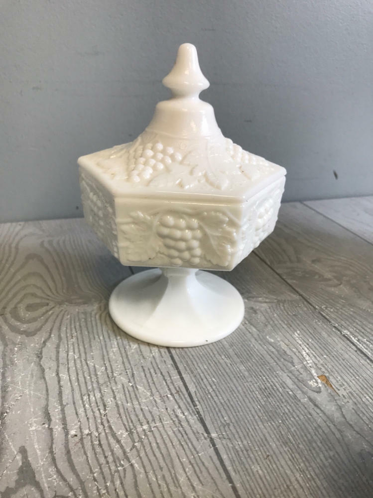 Wow!!! Lot of 24 Pieces of Assorted Sets & Styles of Milk Glass - Good