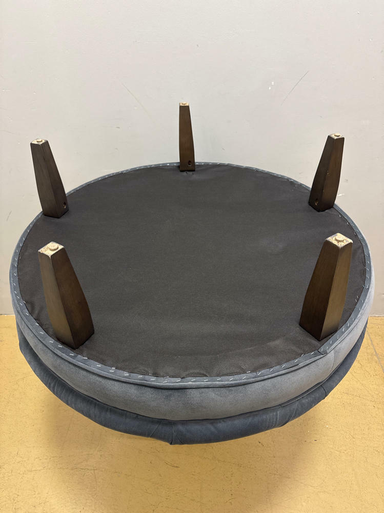 Charlotte 41" Oval / Round Tufted Ottoman by Paula Deen Home - Furniture - Good