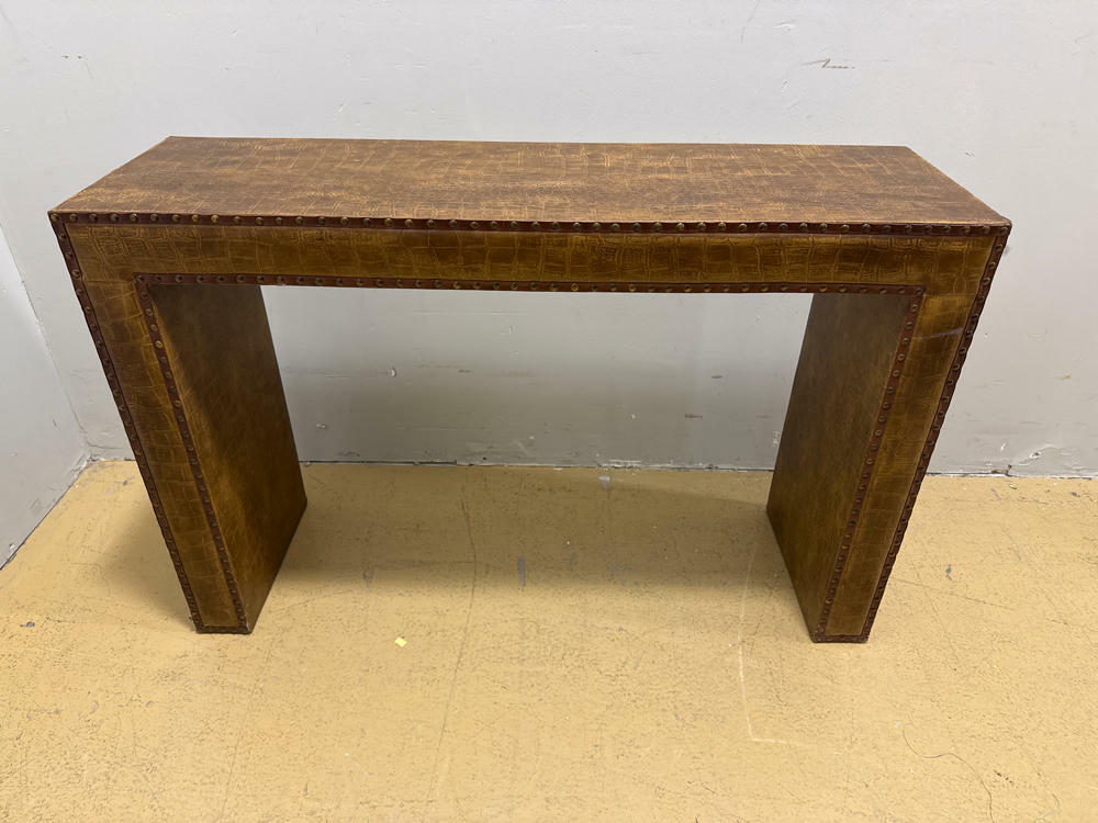 Three Hands Corp Brown Alligator Hall Table - Tufted Designed Boarders - Very Good