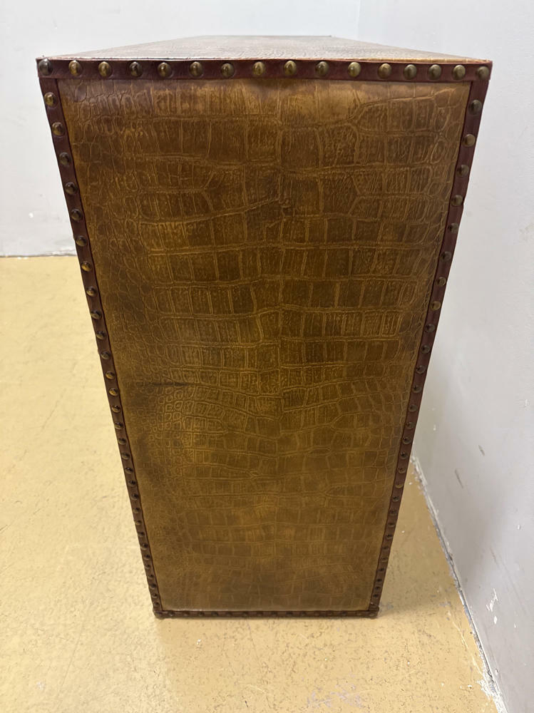 Three Hands Corp Brown Alligator Hall Table - Tufted Designed Boarders - Very Good