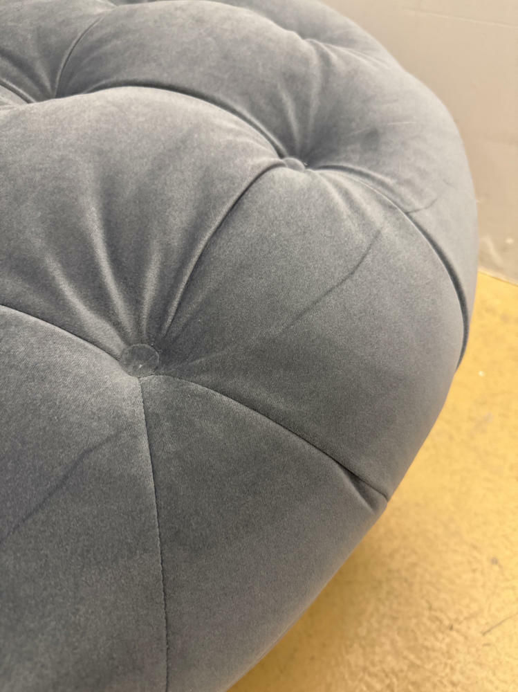 Charlotte 41" Oval / Round Tufted Ottoman by Paula Deen Home - Furniture - Good