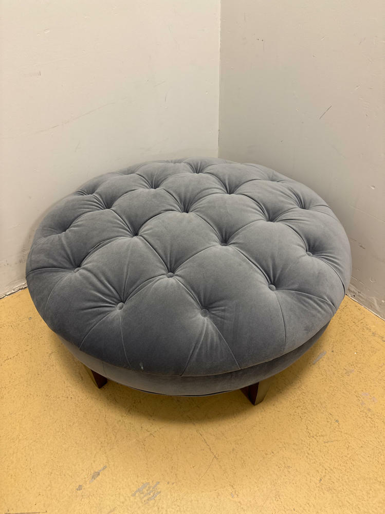 Charlotte 41" Oval / Round Tufted Ottoman by Paula Deen Home - Furniture - Good